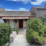 Nest Overlooking The Gulf Of Saint-tropez アパート