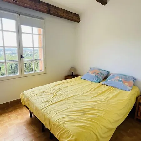 Nest Overlooking The Gulf Of Saint-tropez ロクブリューヌ・シュル・アルジャン