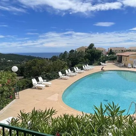 Nest Overlooking The Gulf Of Saint-tropez Apartamento Roquebrune-sur-Argens